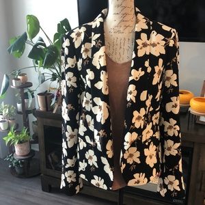 NWT LOFT Floral Blazer